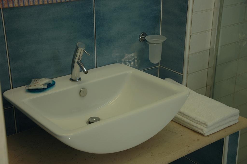 סן פוקה Hotel Cote D'Est חדר תמונה