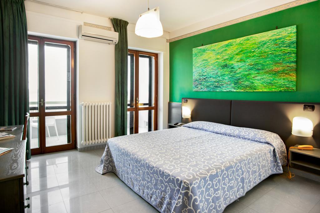 סן פוקה Hotel Cote D'Est מראה חיצוני תמונה